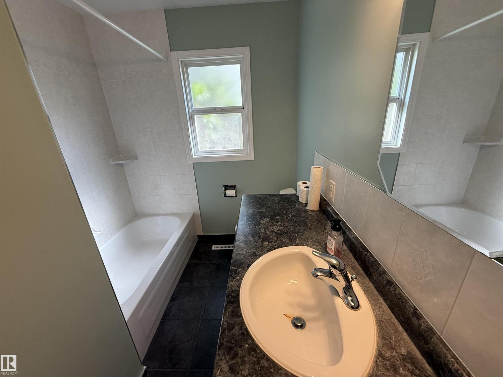 13812 132 Av Nw, Edmonton, Alberta  T5L 3R8 - Photo 20 - E4457552