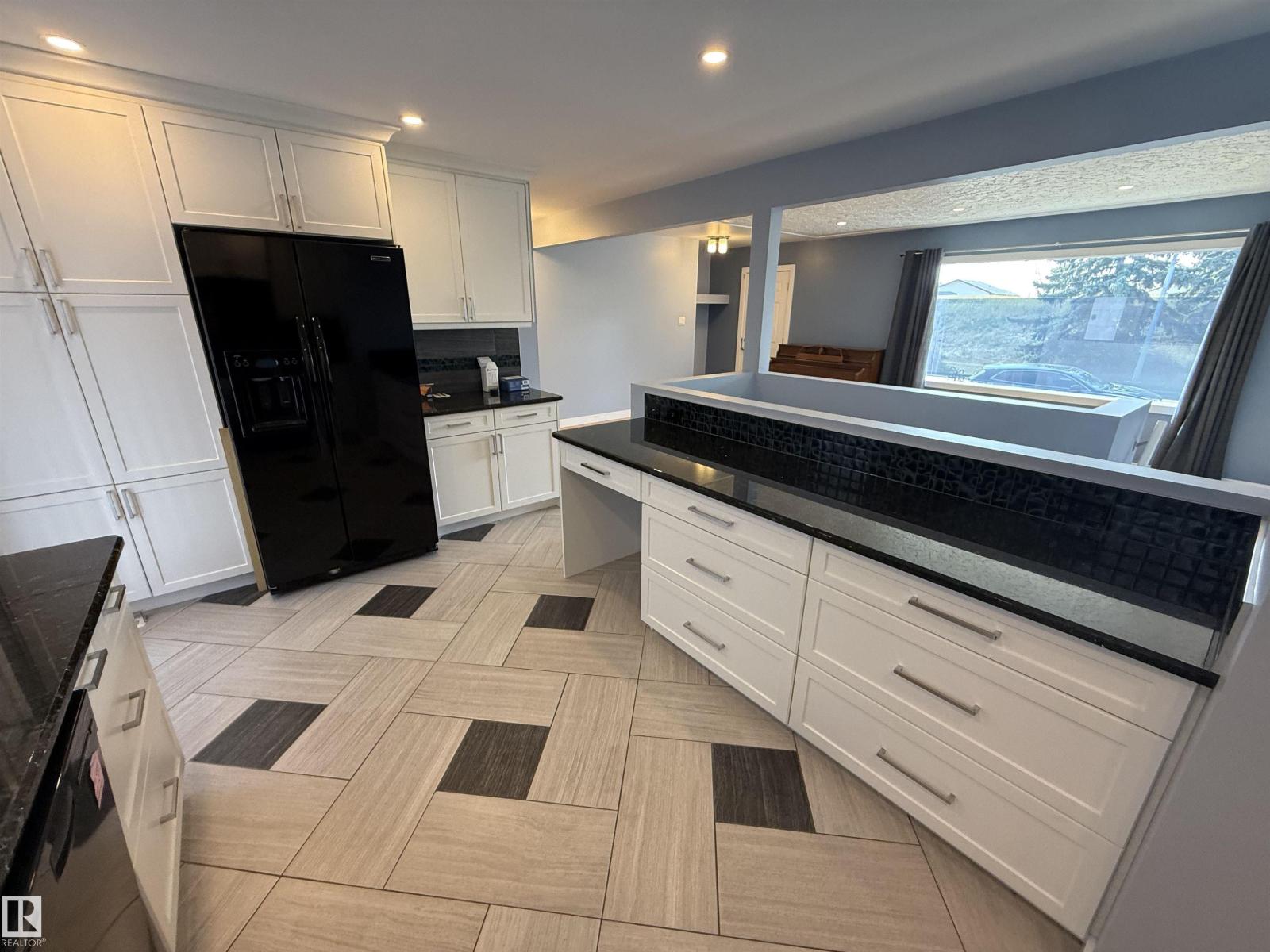 13812 132 Av Nw, Edmonton, Alberta  T5L 3R8 - Photo 6 - E4457552