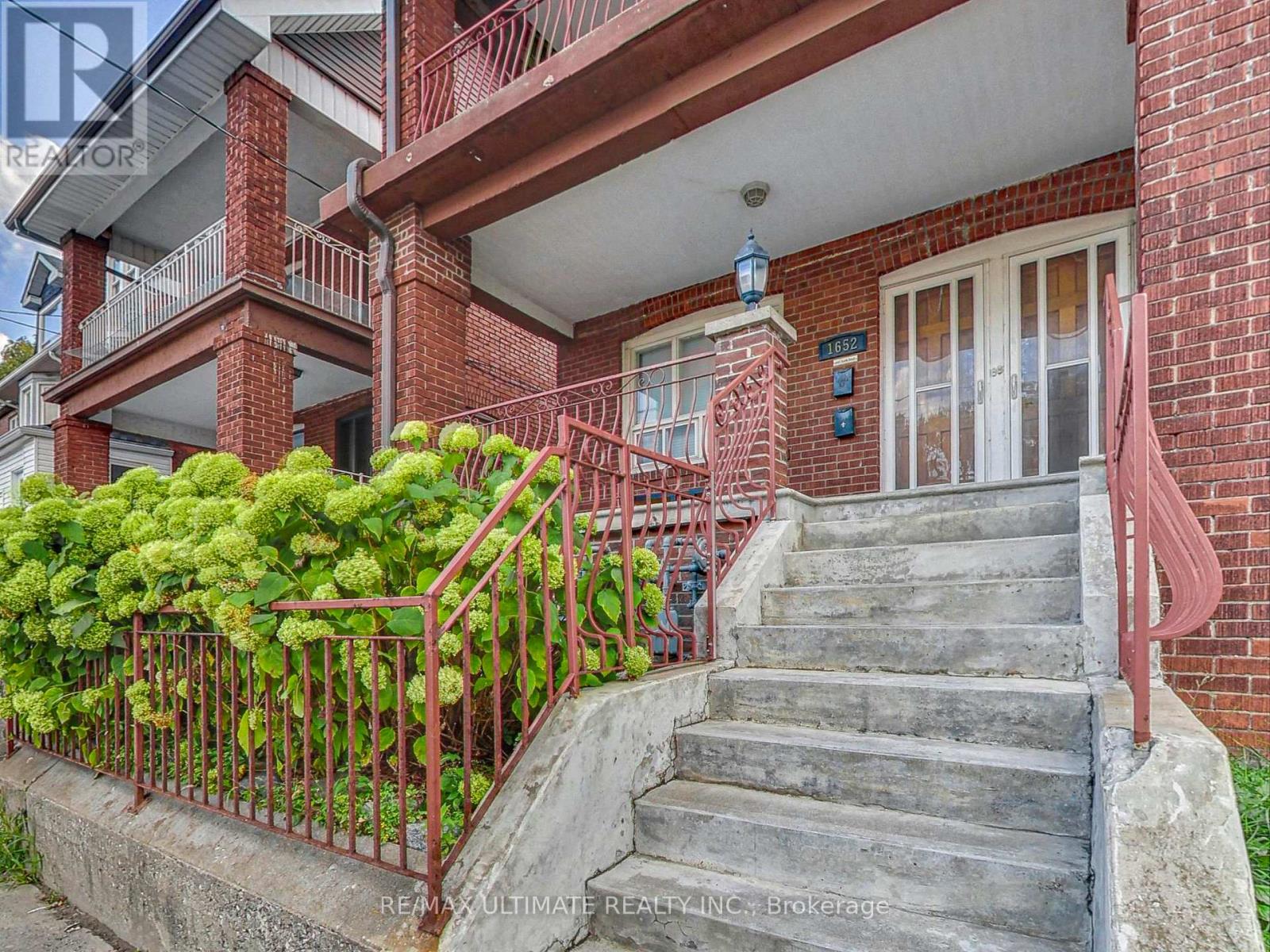 Main - 1652 Dufferin Street, Toronto, Ontario  M6H 3L8 - Photo 1 - W12345395