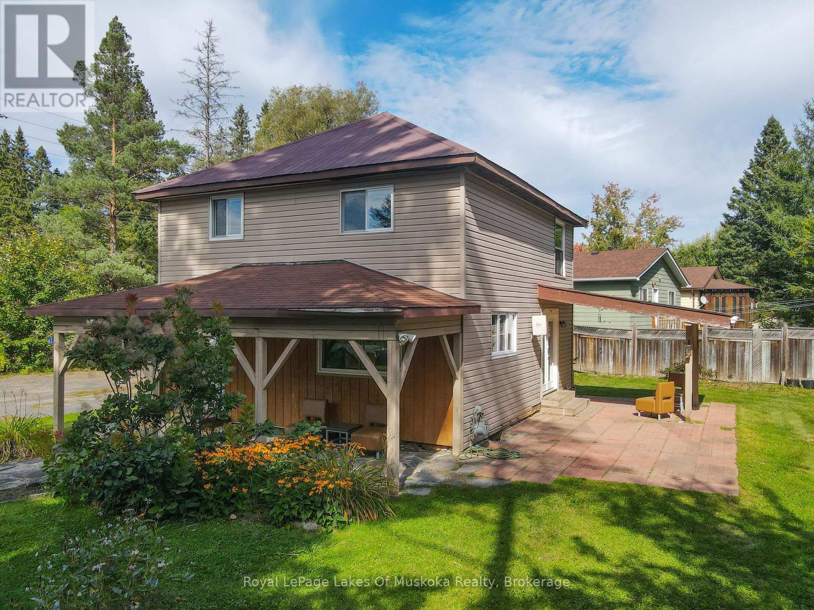 67 Silver Street, Huntsville, Ontario  P1H 1M2 - Photo 33 - X12354091