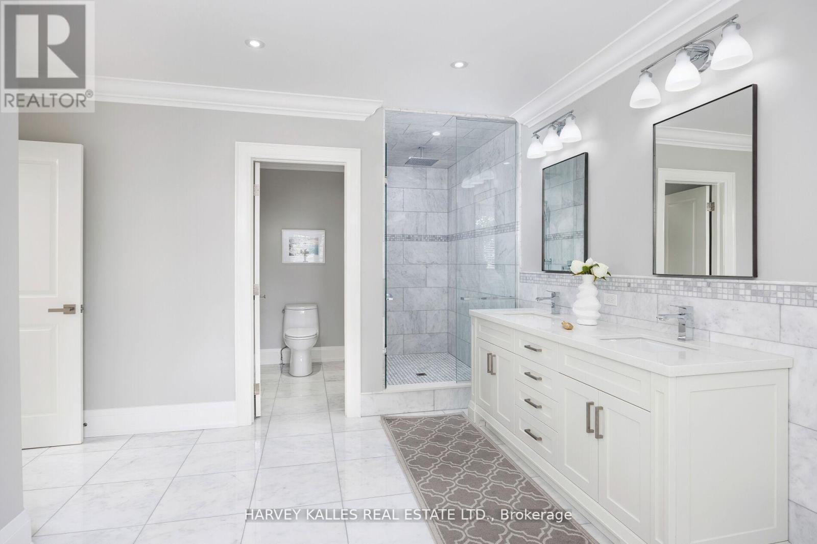 38 Westmount Park Road, Toronto, Ontario  M9P 1R6 - Photo 35 - W12400752