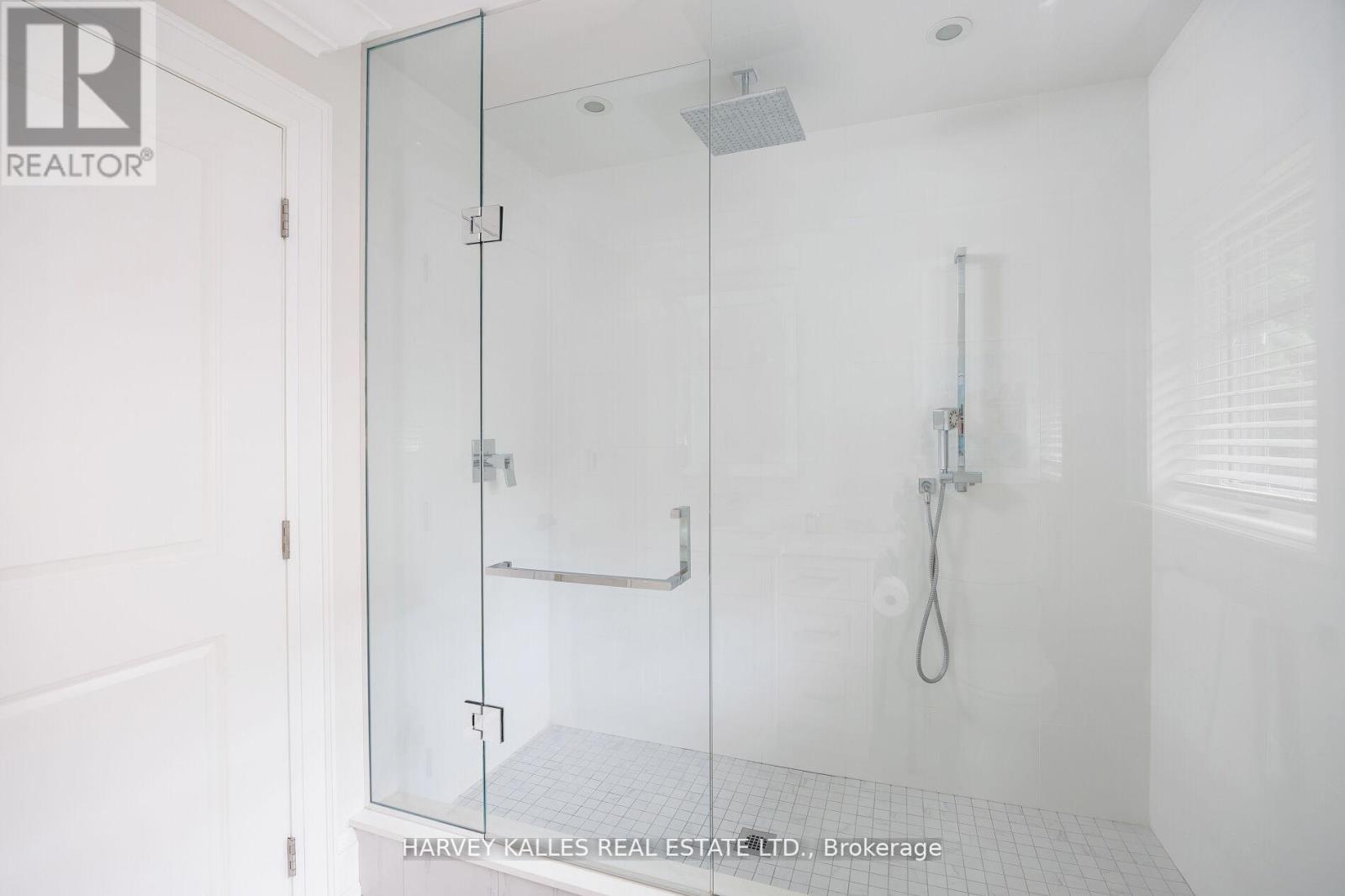 38 Westmount Park Road, Toronto, Ontario  M9P 1R6 - Photo 43 - W12400752