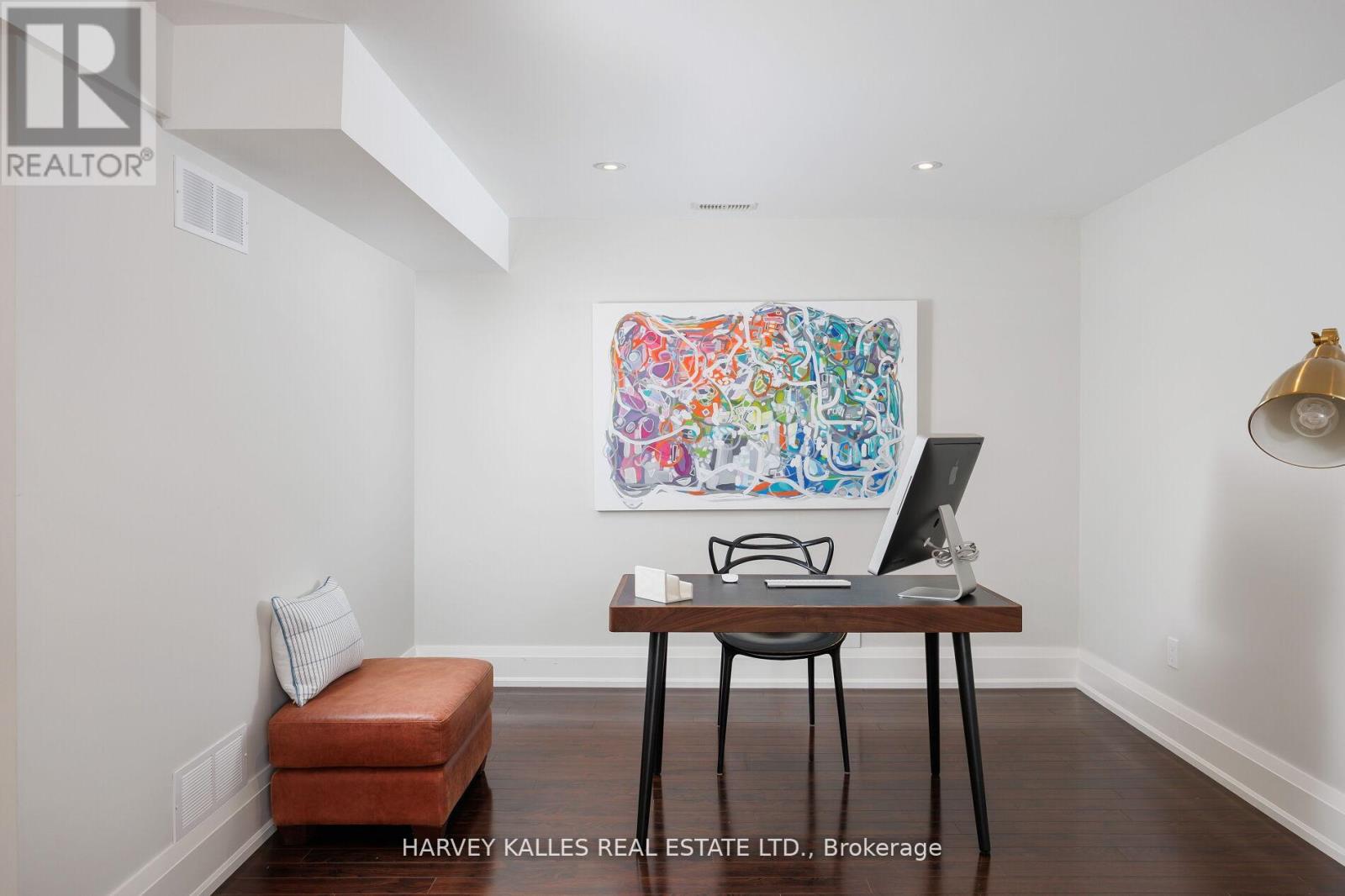 38 Westmount Park Road, Toronto, Ontario  M9P 1R6 - Photo 47 - W12400752