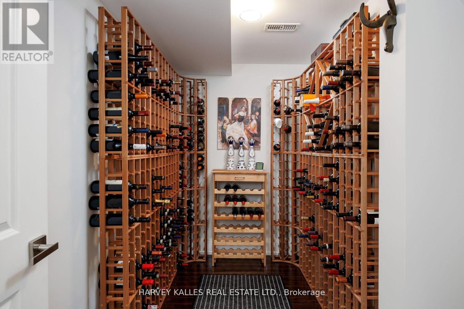 38 Westmount Park Road, Toronto, Ontario  M9P 1R6 - Photo 48 - W12400752