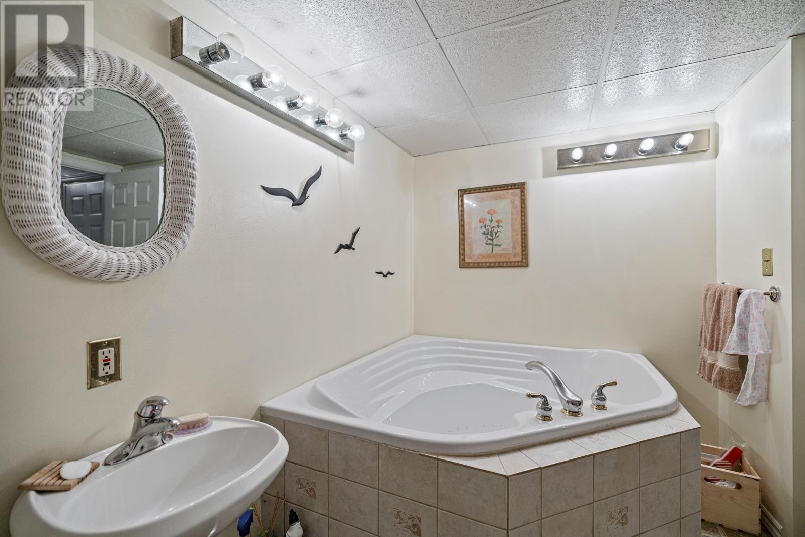 Lorem Ipsum Dolor Sit, Charlottetown, Prince Edward Island  C1A  - Photo 32 - DEMO28856829