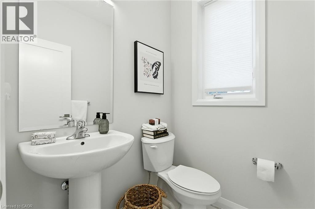 5 Cherry Blossom Heights, Hamilton, Ontario  L9B 0E9 - Photo 27 - 40767892