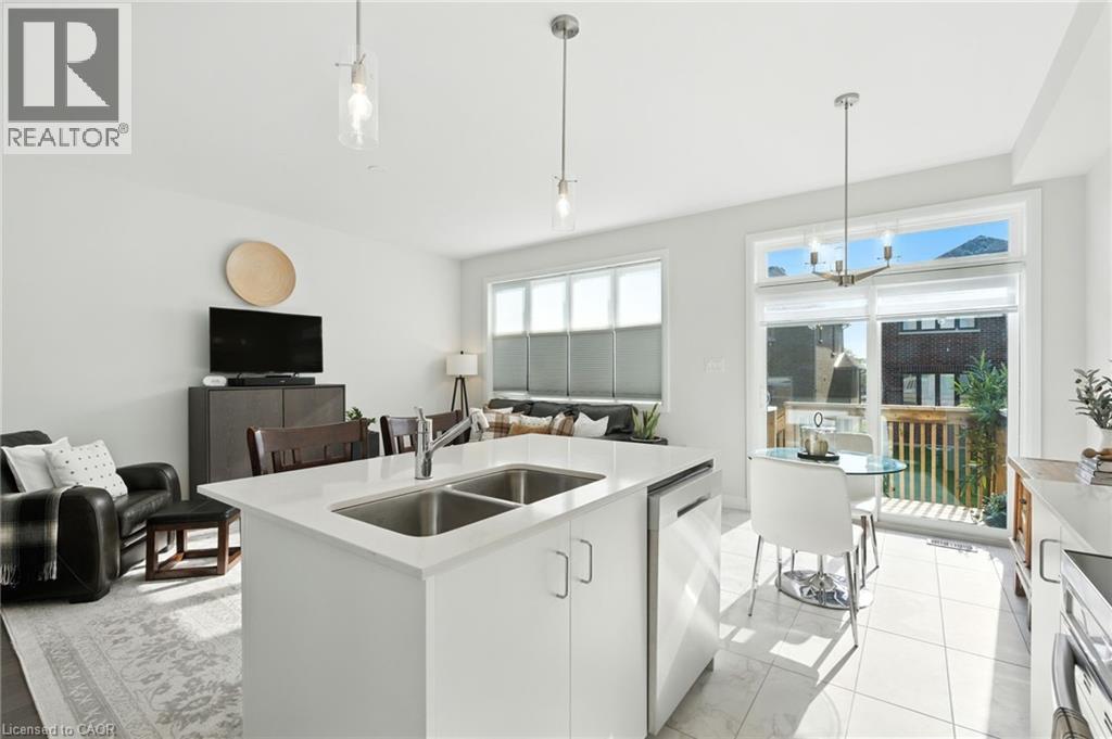 5 Cherry Blossom Heights, Hamilton, Ontario  L9B 0E9 - Photo 26 - 40767892