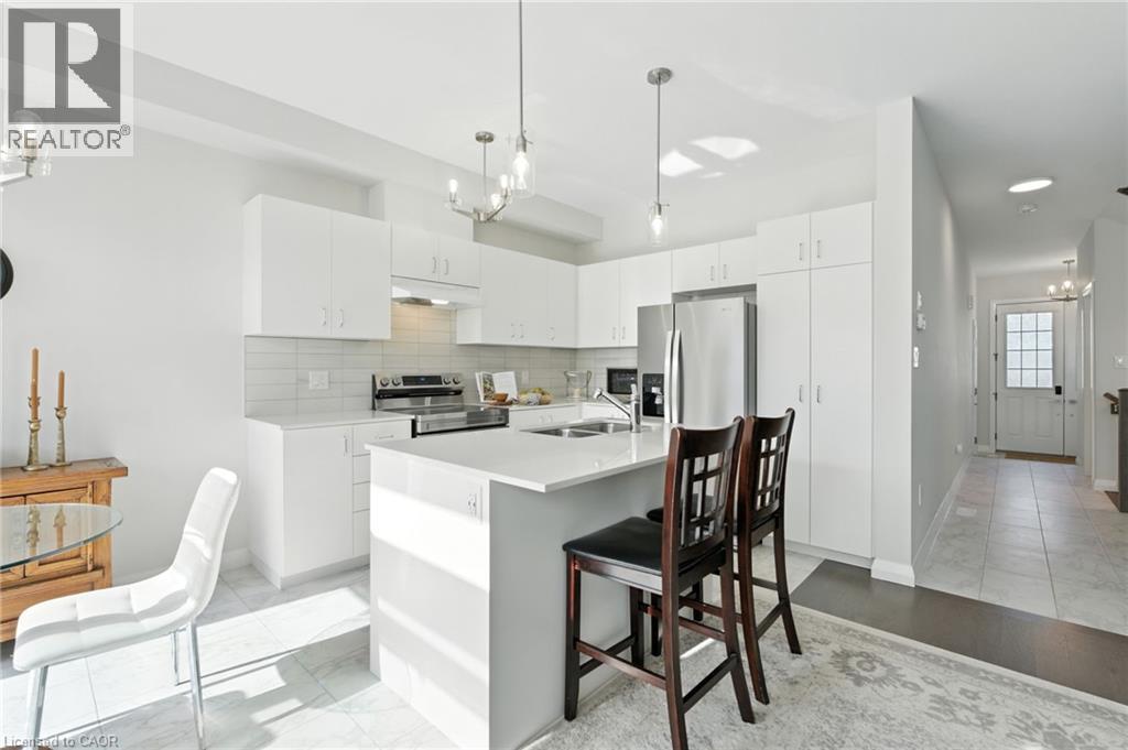 5 Cherry Blossom Heights, Hamilton, Ontario  L9B 0E9 - Photo 23 - 40767892