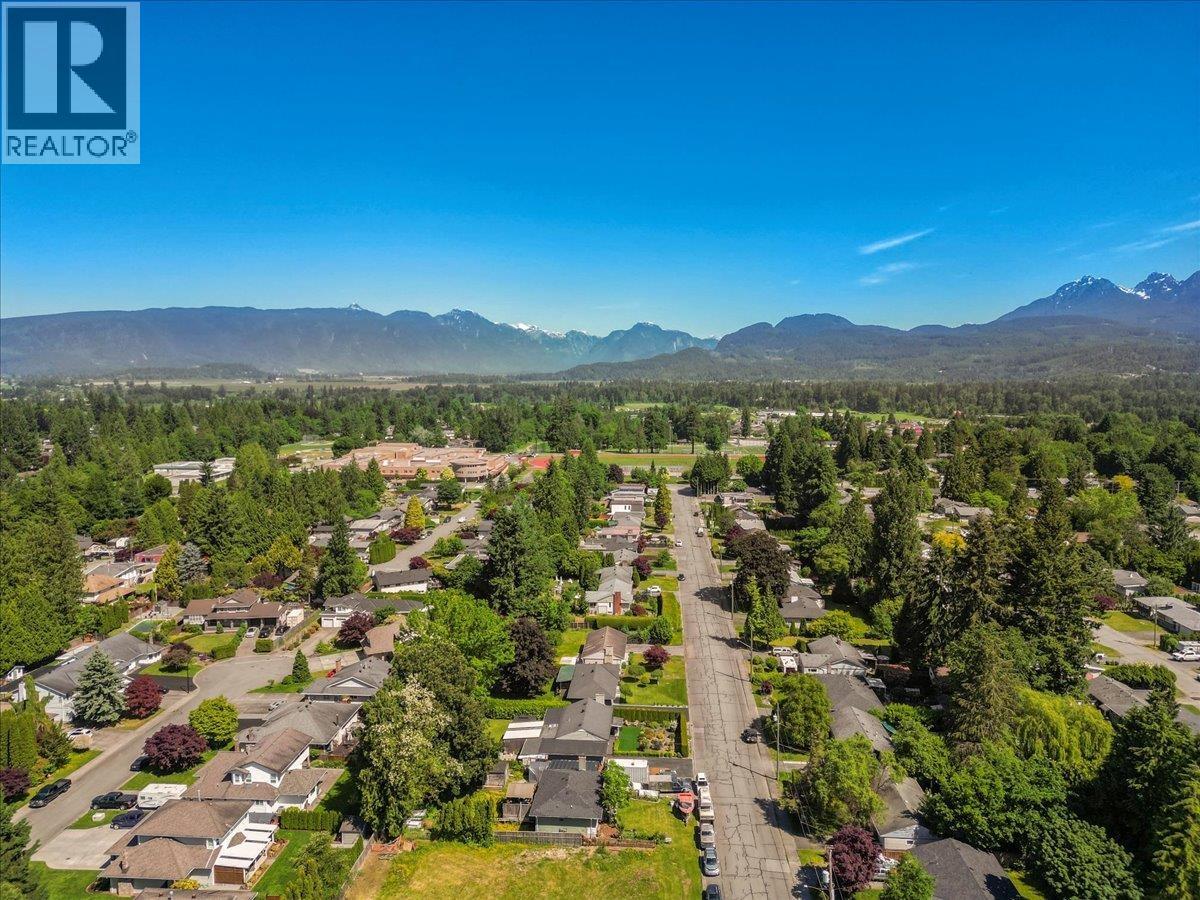 12039 220 Street, Maple Ridge, British Columbia  V2X 5R6 - Photo 28 - R3047215