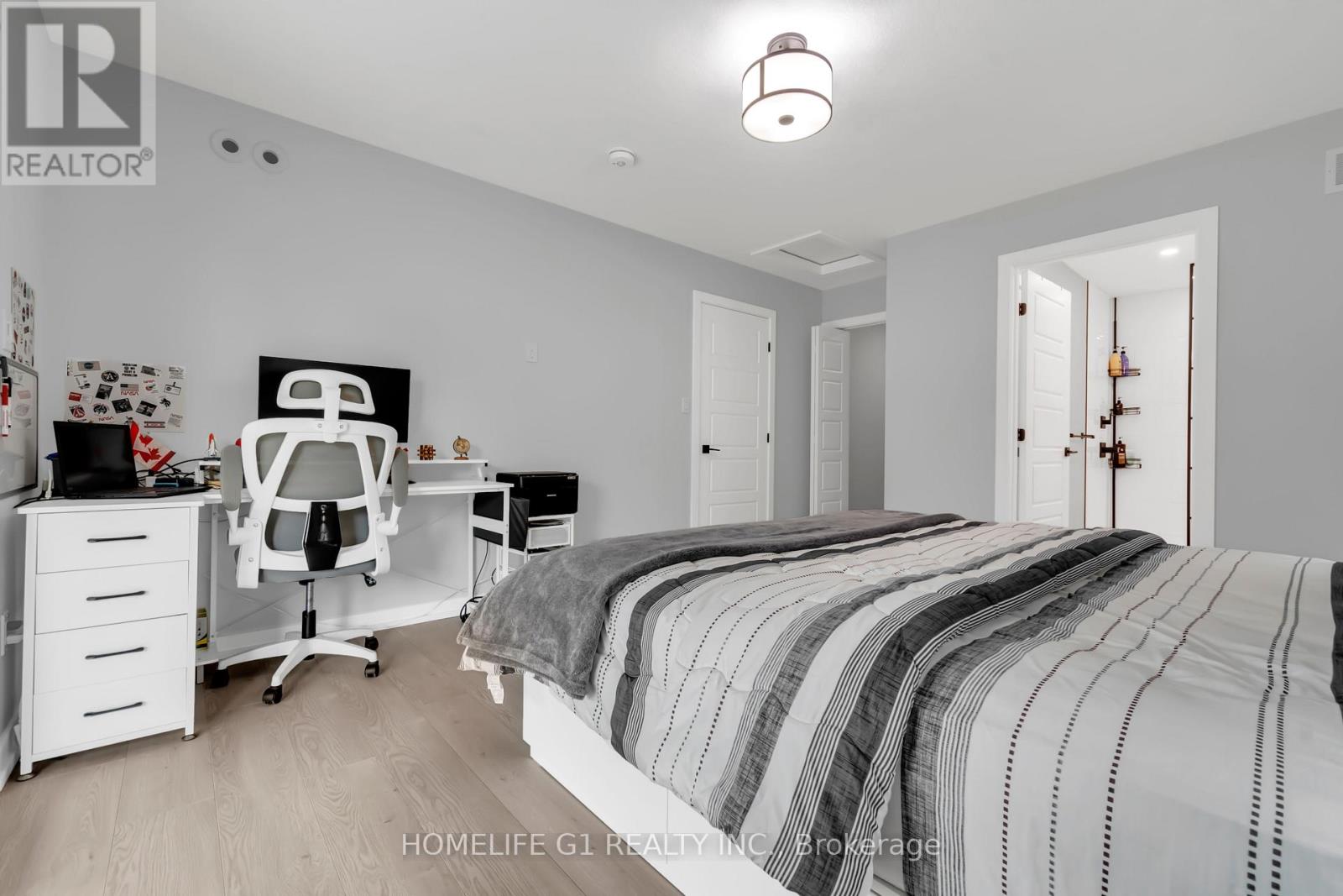 49 Feathers Crossing, St. Thomas, Ontario  N5R 0M3 - Photo 17 - X12400720
