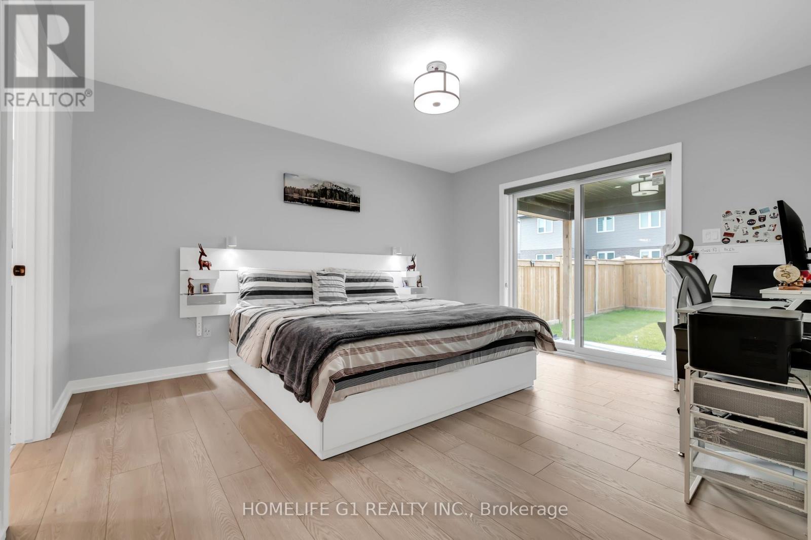 49 Feathers Crossing, St. Thomas, Ontario  N5R 0M3 - Photo 18 - X12400720