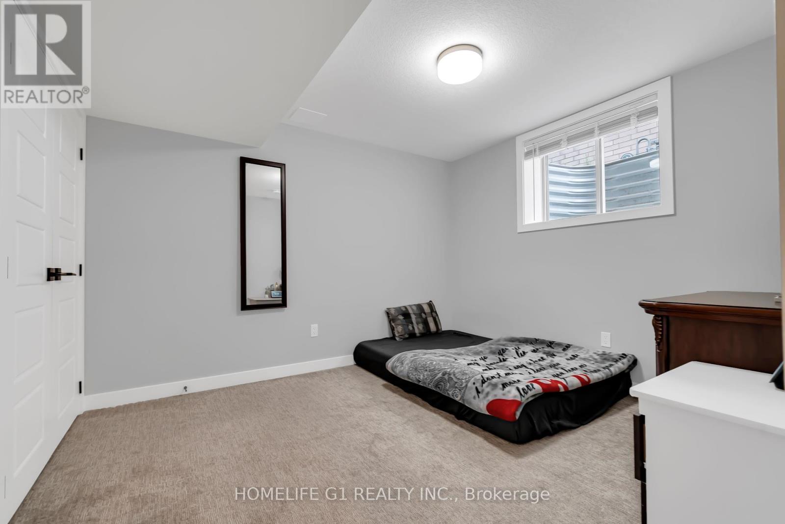 49 Feathers Crossing, St. Thomas, Ontario  N5R 0M3 - Photo 35 - X12400720