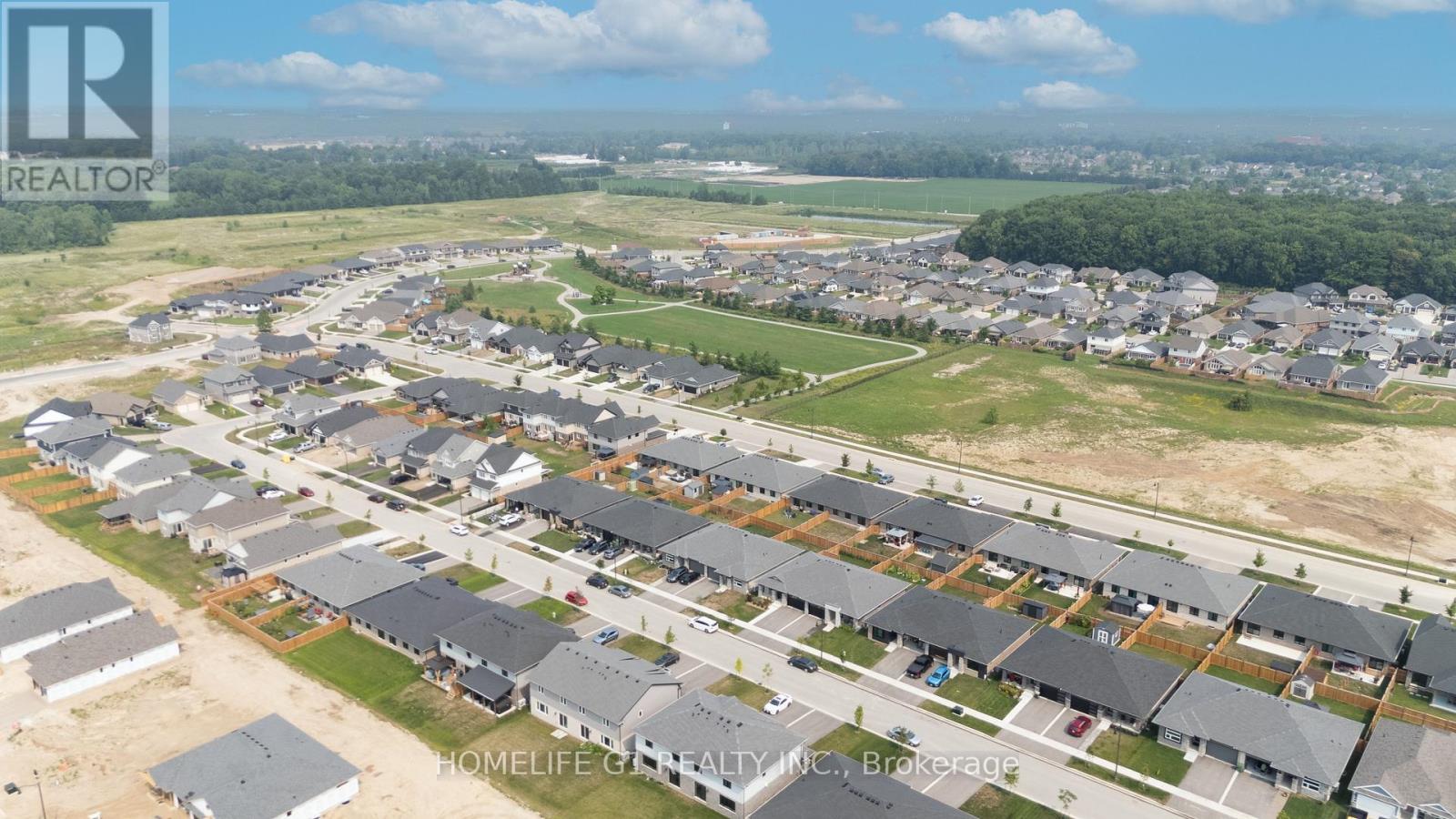 49 Feathers Crossing, St. Thomas, Ontario  N5R 0M3 - Photo 4 - X12400720