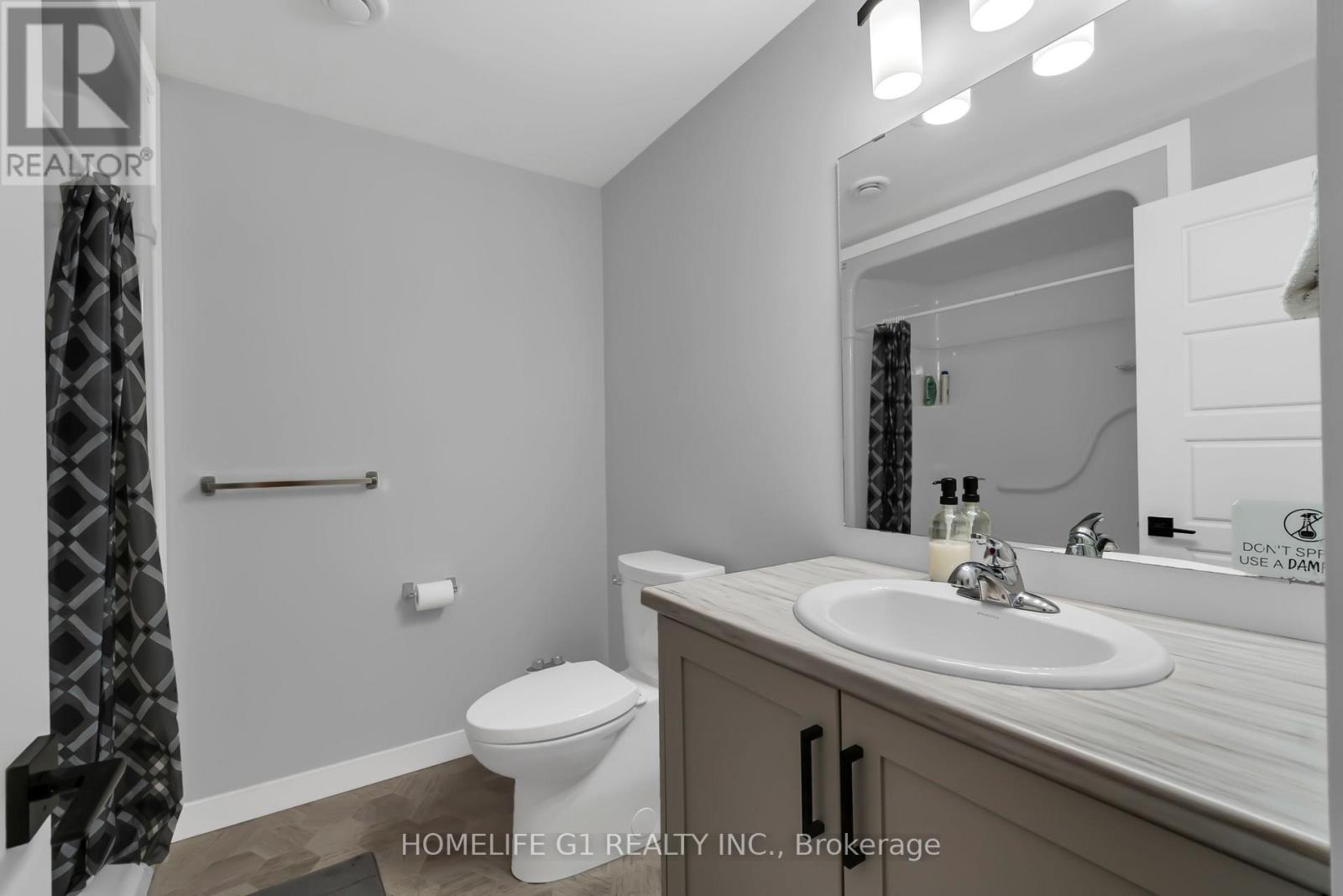 49 Feathers Crossing, St. Thomas, Ontario  N5R 0M3 - Photo 40 - X12400720