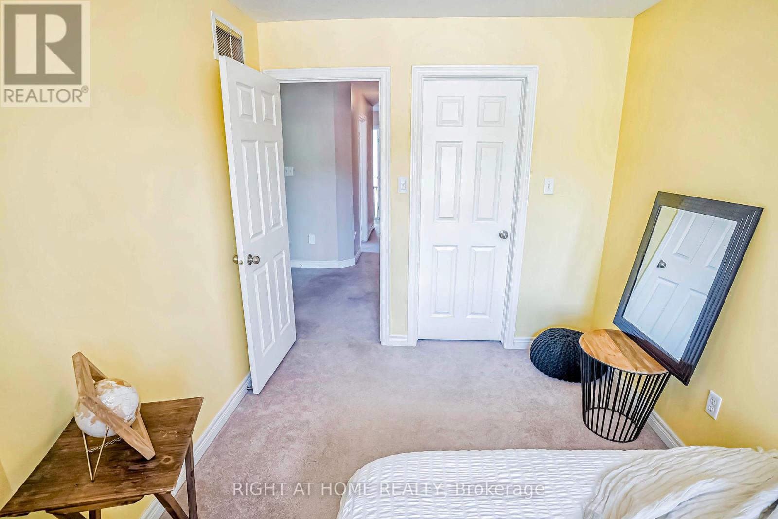 618 Knox Avenue, Hamilton, Ontario  L8H 6K3 - Photo 22 - X12400784