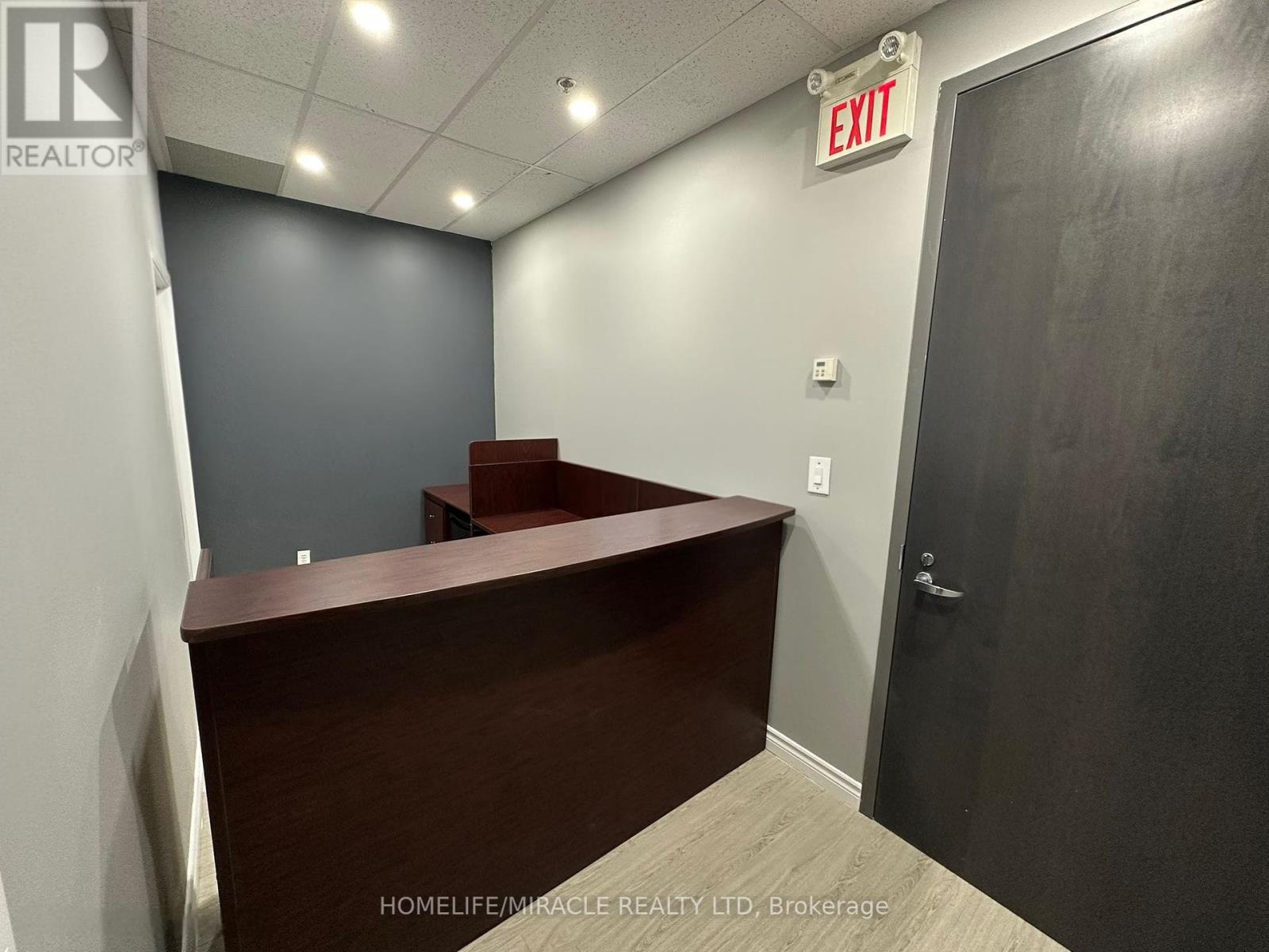 210 - 3621 Highway 7 Road E, Markham, Ontario  L3R 0G6 - Photo 4 - N12386204