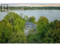 243 CHAMPLAIN ROAD, Penetanguishene, Ontario