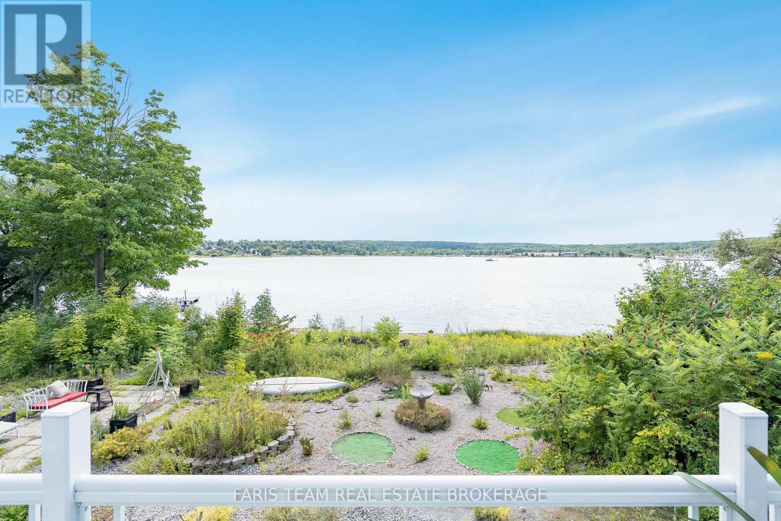 243 Champlain Road, Penetanguishene, Ontario  L9M 1S2 - Photo 34 - S12366105