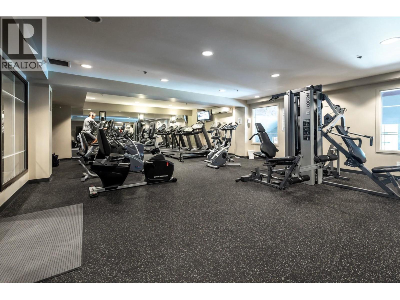 1075 Sunset Drive Unit# Ph1, Kelowna, British Columbia  V1Y 9Y9 - Photo 64 - 10362500