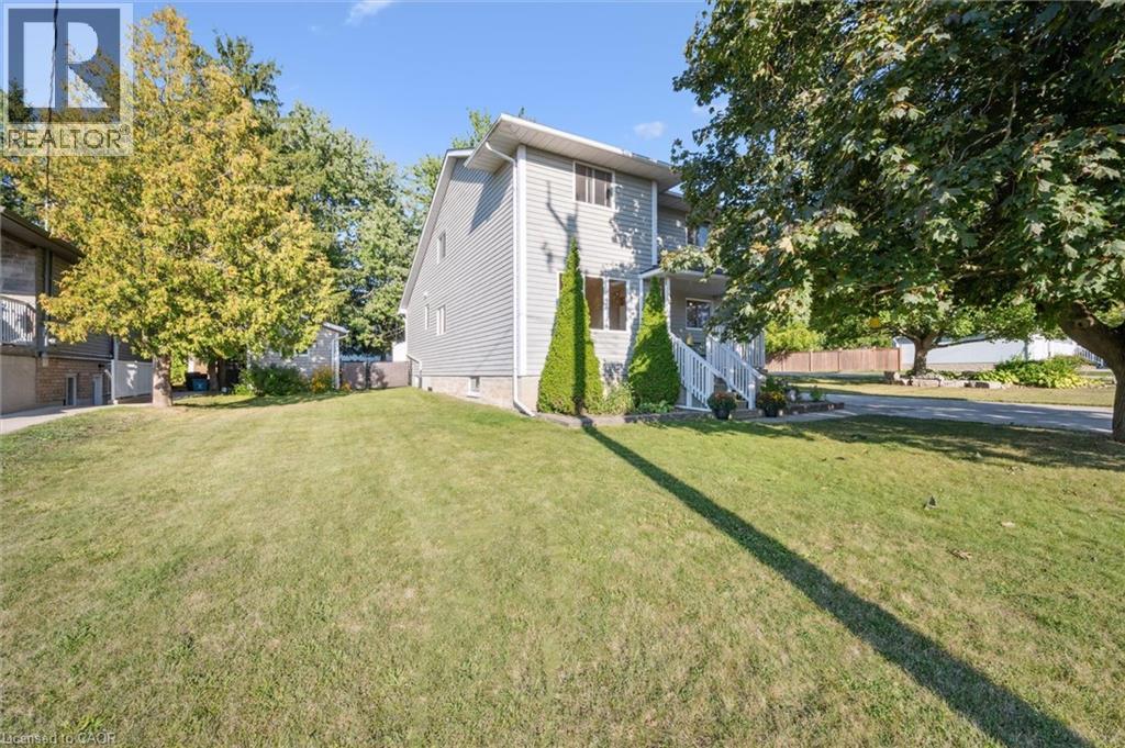53 Hincks Street, New Hamburg, Ontario  N3A 2A2 - Photo 5 - 40759155