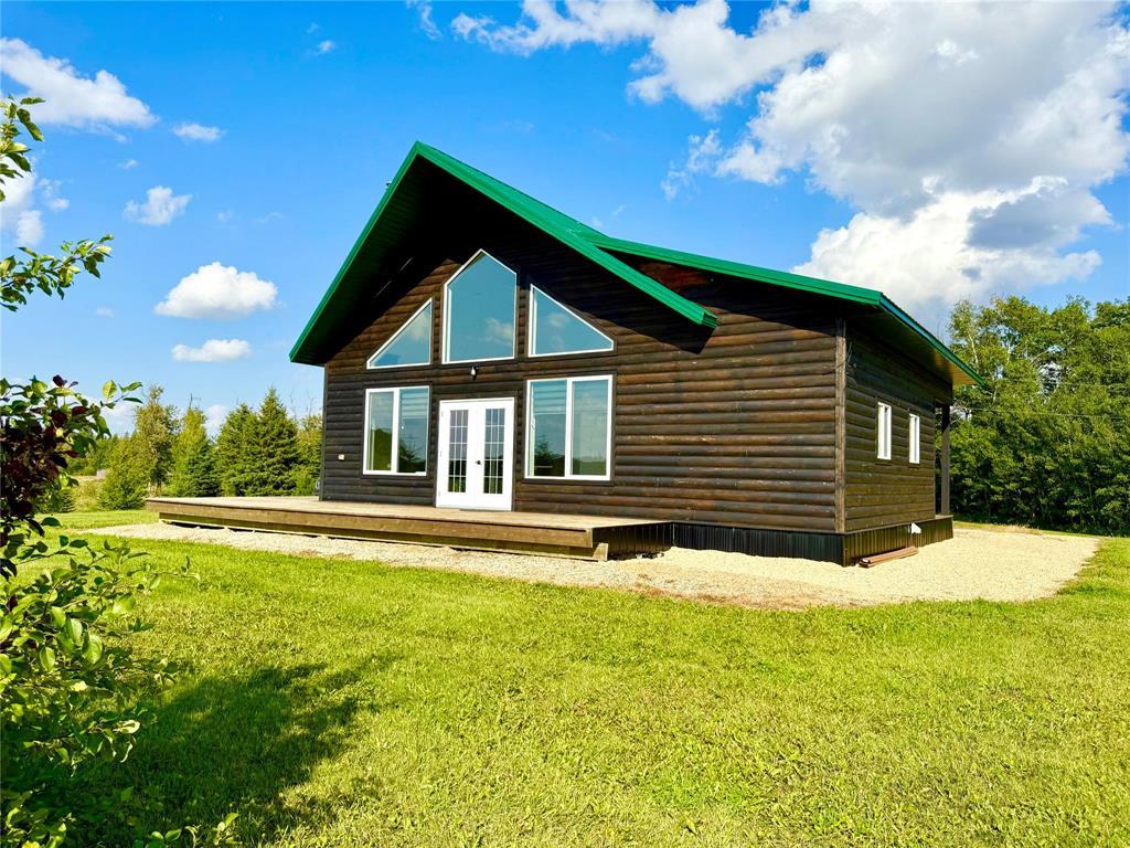 188 N Road, Swan River, Manitoba  R0L 0C0 - Photo 0 - 202522991