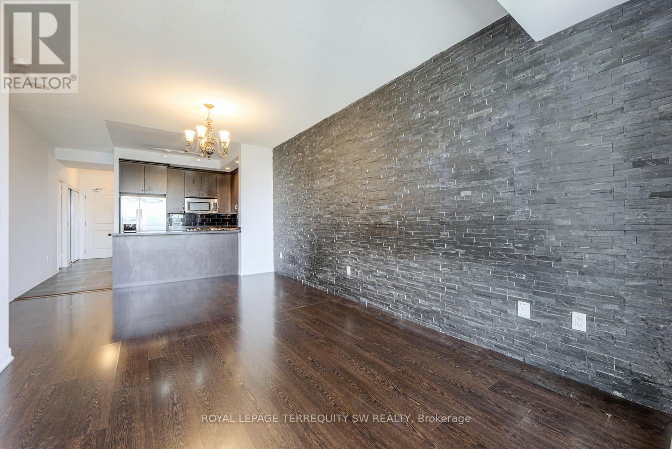 1707 - 21 Grand Magazine Street, Toronto, Ontario  M5V 1B5 - Photo 17 - C12400893