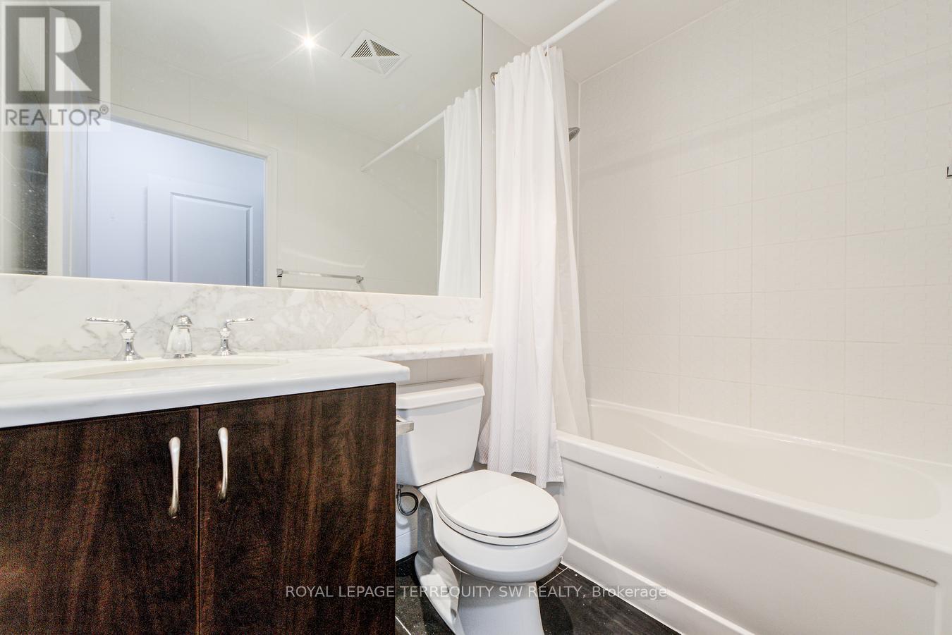 1707 - 21 Grand Magazine Street, Toronto, Ontario  M5V 1B5 - Photo 21 - C12400893