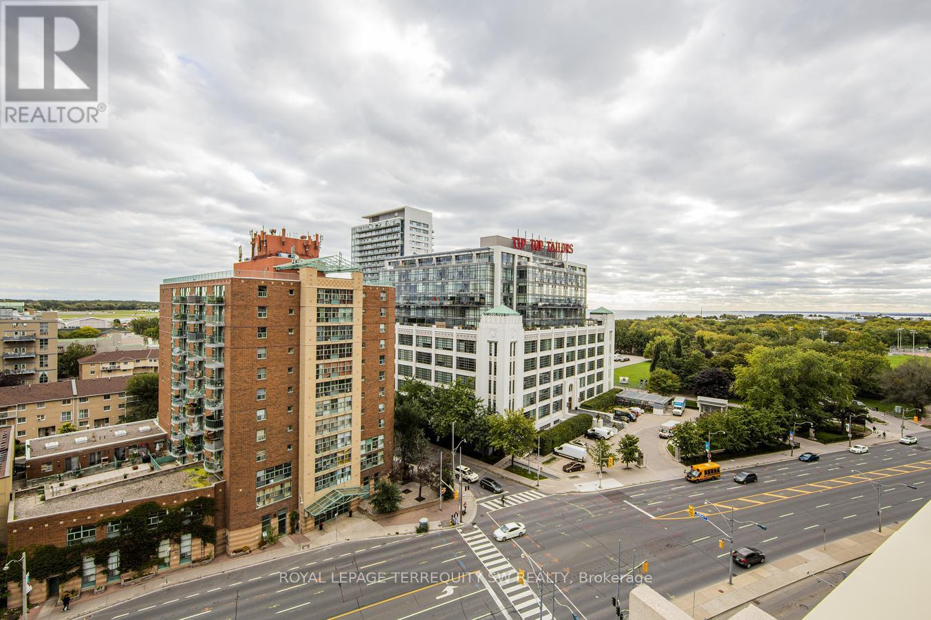 1707 - 21 Grand Magazine Street, Toronto, Ontario  M5V 1B5 - Photo 45 - C12400893