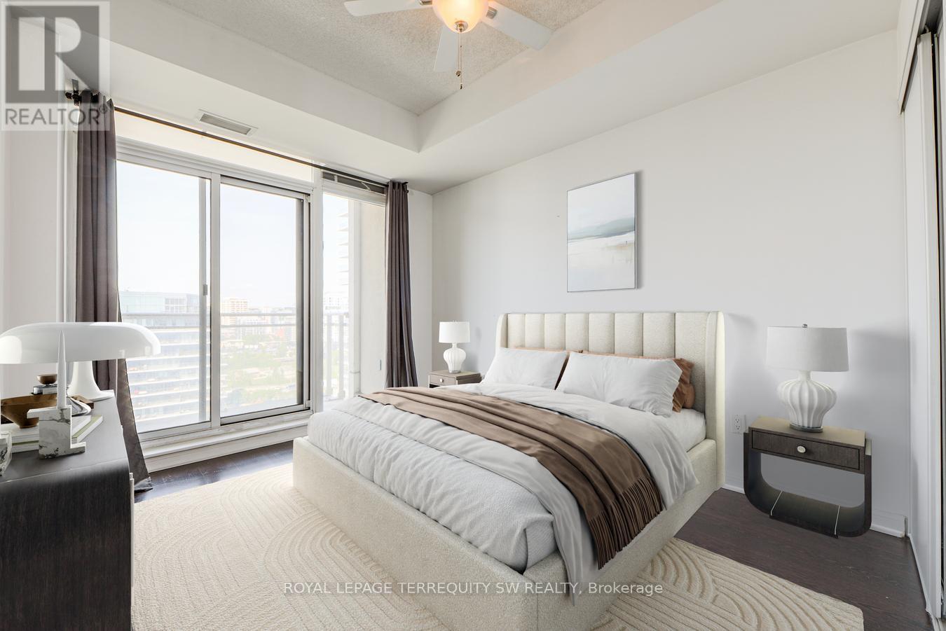1707 - 21 Grand Magazine Street, Toronto, Ontario  M5V 1B5 - Photo 5 - C12400893