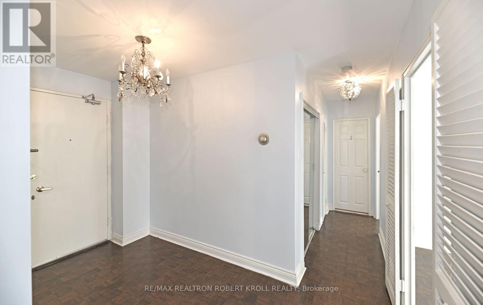 501 - 581 Avenue Road, Toronto (Yonge-St. Clair), Ontario  M4V 2K4 - Photo 13 - C12400905