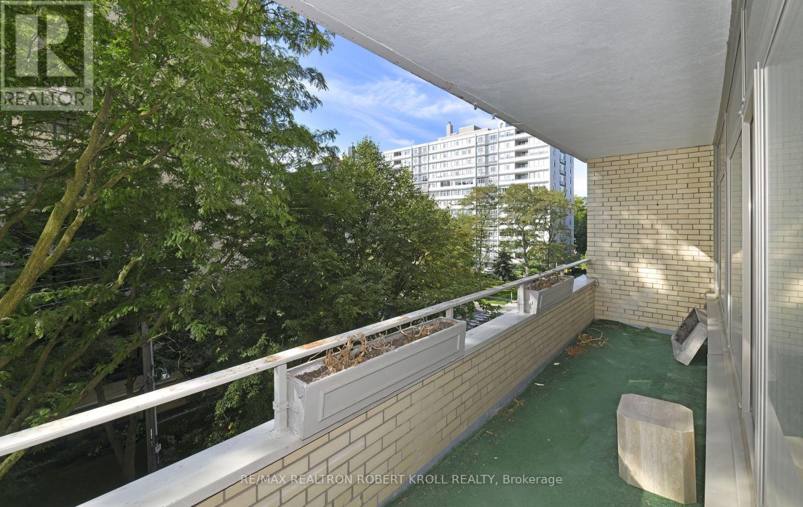 501 - 581 Avenue Road, Toronto (Yonge-St. Clair), Ontario  M4V 2K4 - Photo 22 - C12400905