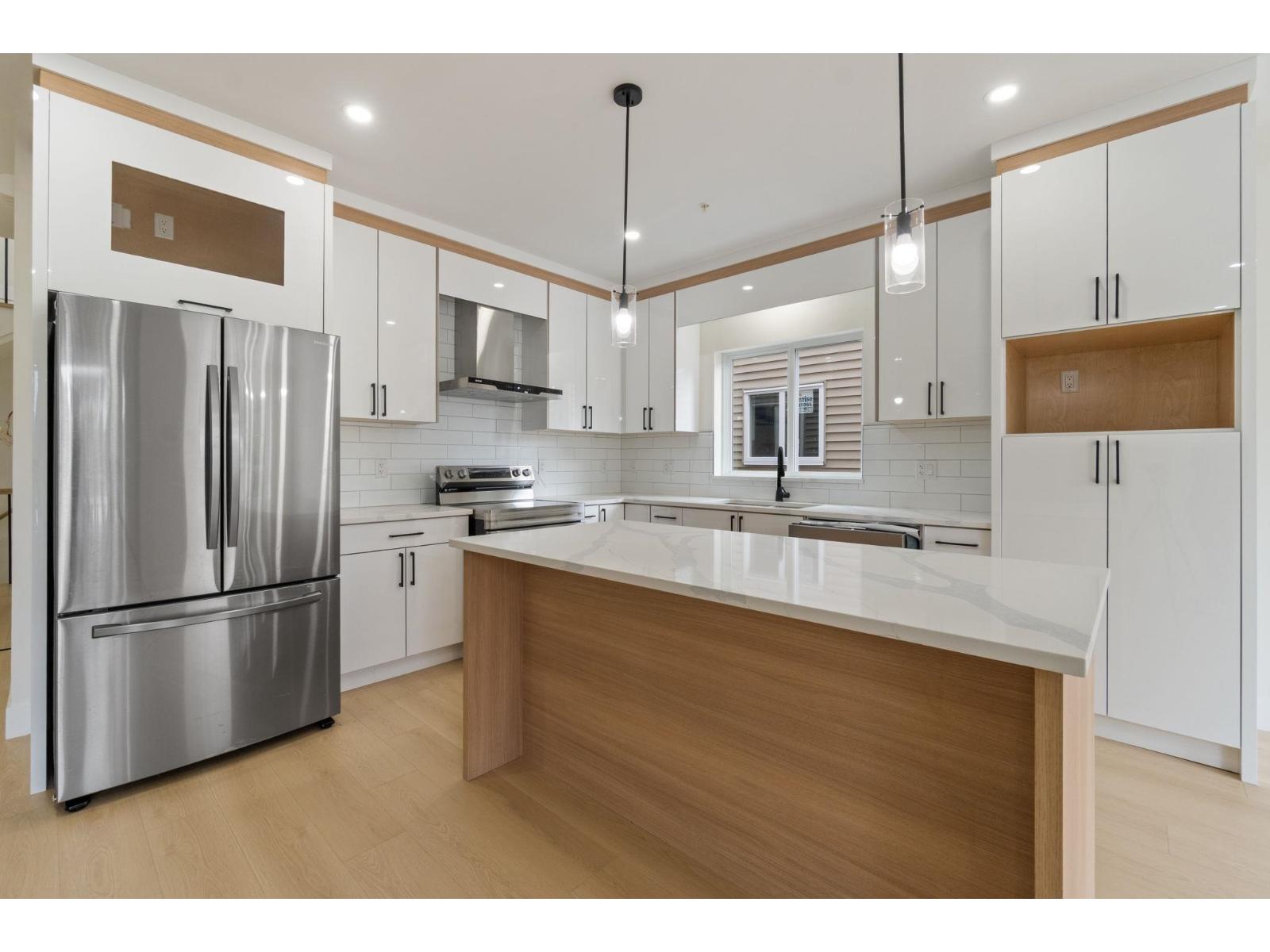 32514 Higginbottom Court, Mission, British Columbia  V2V 2T7 - Photo 6 - R3046396