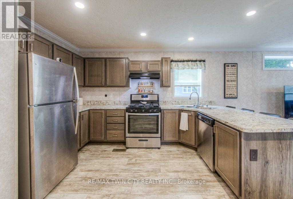 517 - 99 Fourth Concession Road, Brant, Ontario  N0E 1A0 - Photo 19 - X12357377