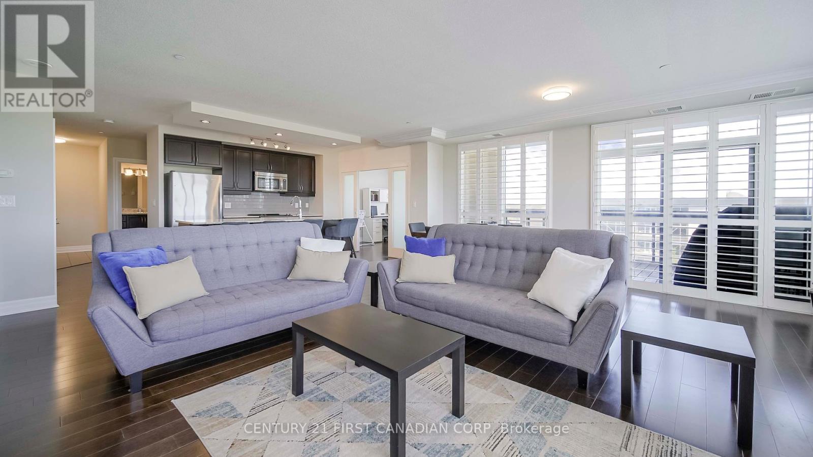504 - 240 Villagewalk Boulevard, London North, Ontario  N6G 0P6 - Photo 12 - X12400951