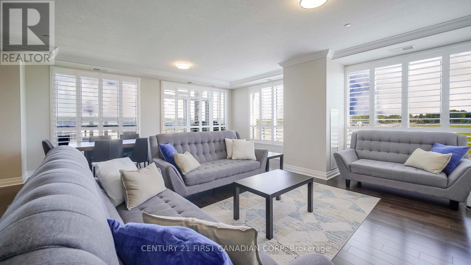 504 - 240 Villagewalk Boulevard, London North, Ontario  N6G 0P6 - Photo 14 - X12400951