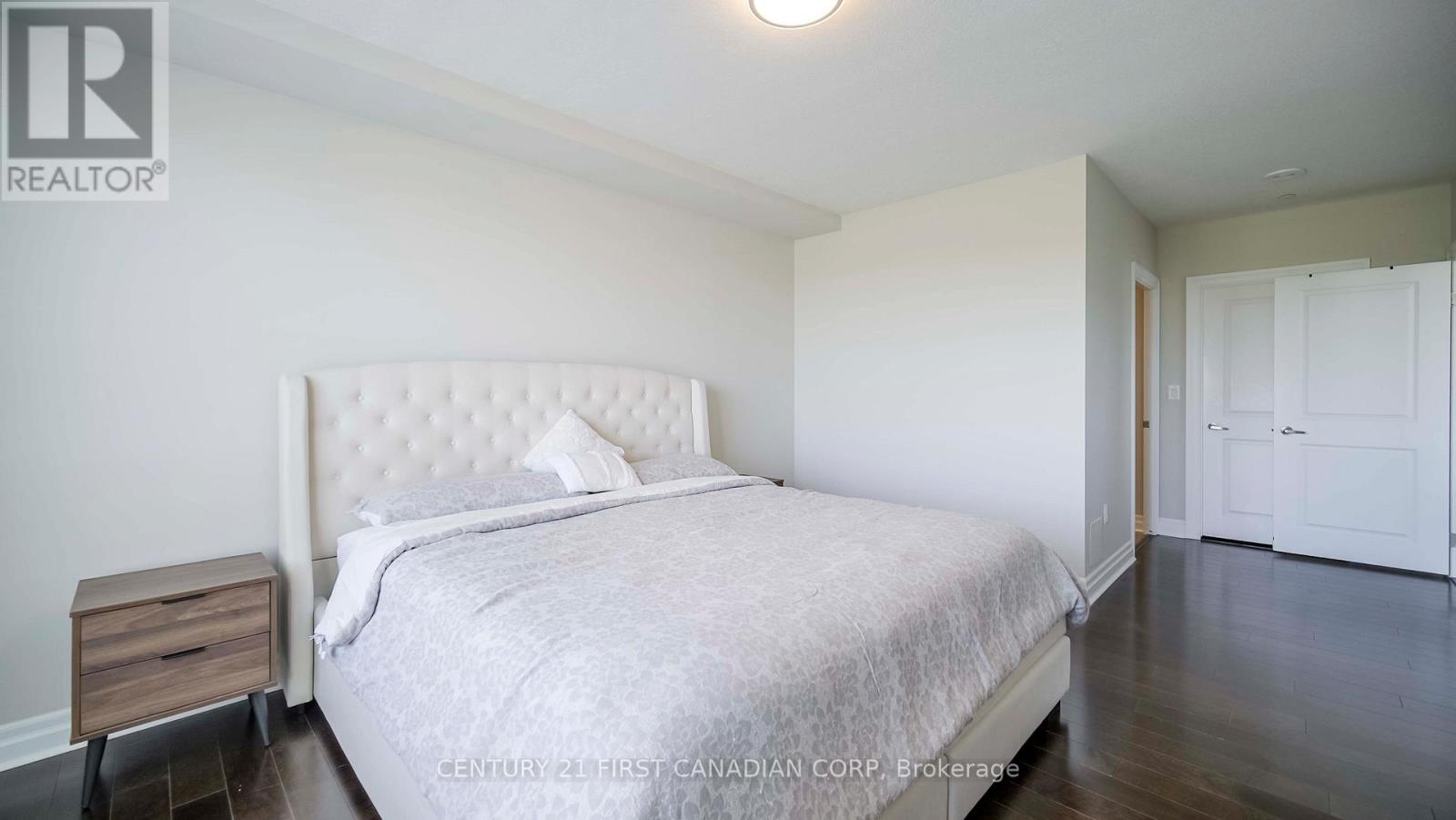 504 - 240 Villagewalk Boulevard, London North, Ontario  N6G 0P6 - Photo 18 - X12400951
