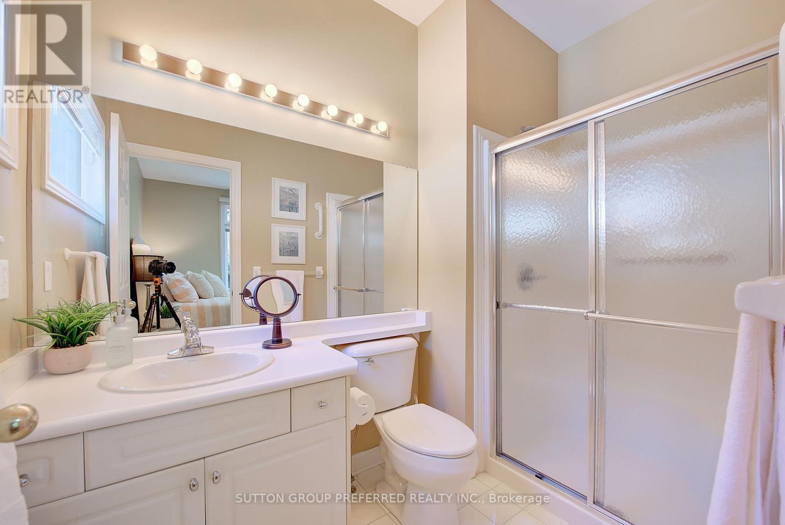 Lorem Ipsum Dolor Sit Am, London North, Ontario  N6G  - Photo 20 - DEMO28856932