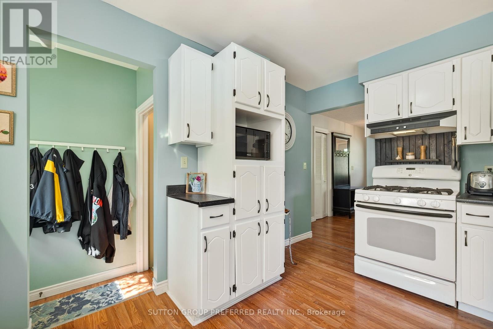 17 Clear Valley Drive, Tillsonburg, Ontario  N4G 4X9 - Photo 14 - X12400998