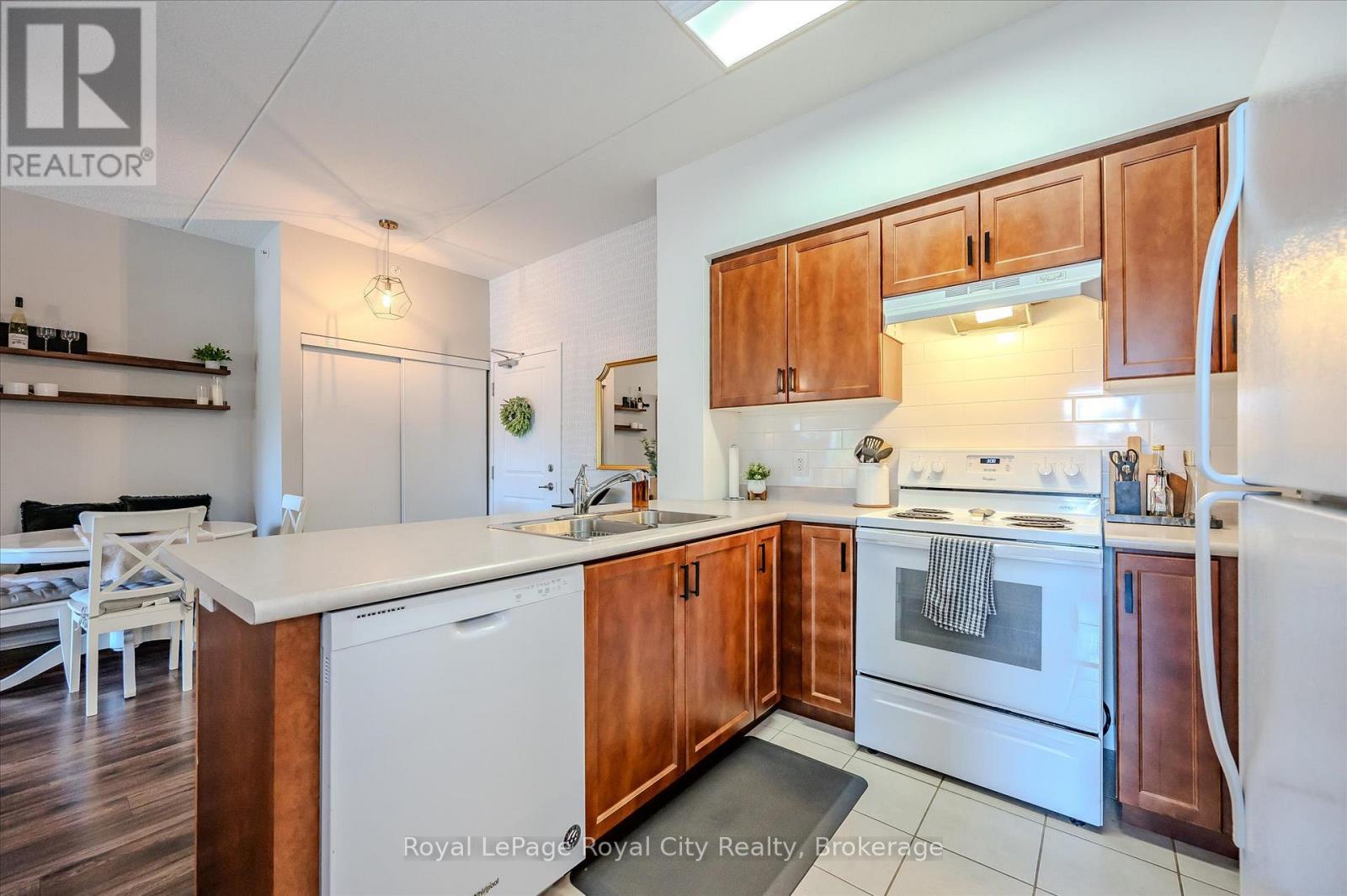 123 - 1077 Gordon Street, Guelph, Ontario  N1G 0E3 - Photo 16 - X12400931