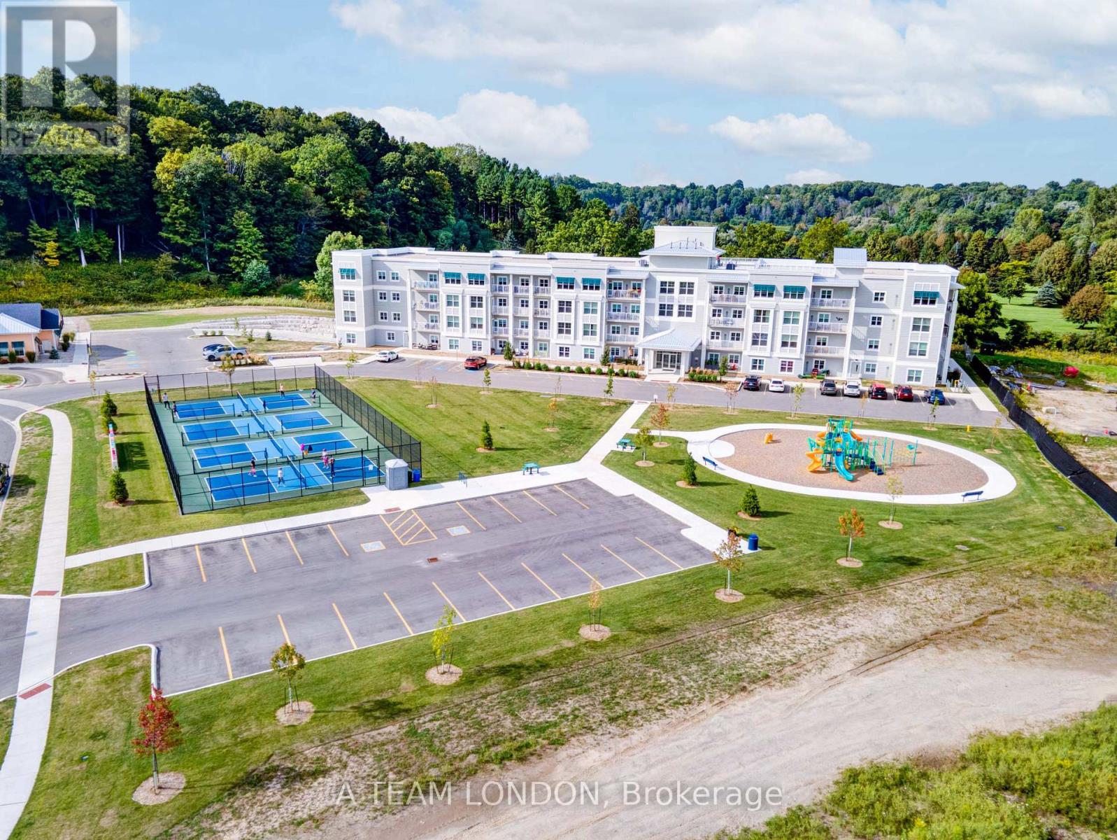 217-100 The Promenade, Central Elgin, Ontario  N5L 1C5 - Photo 1 - X12401037