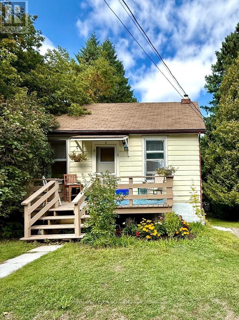 4 Duncan Street E, Huntsville (Chaffey), Ontario  P1H 1W4 - Photo 15 - X12401062
