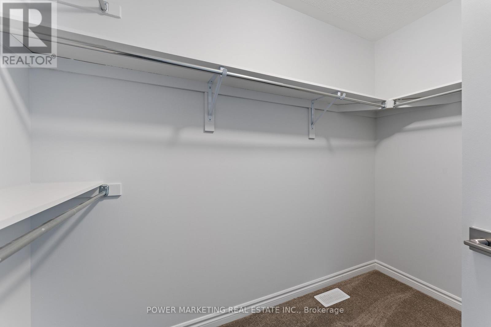 815 Henslows Circle, Ottawa, Ontario  K4A 5H6 - Photo 20 - X12400993