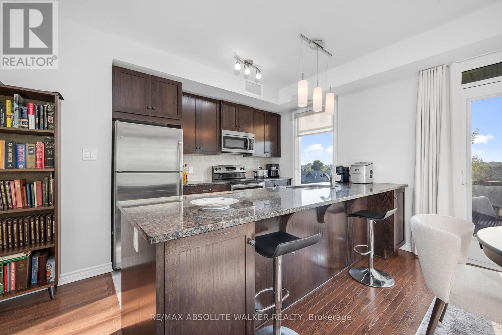 301 - 54 Magnolia Way, North Grenville, Ontario  K0G 1J0 - Photo 10 - X12401012