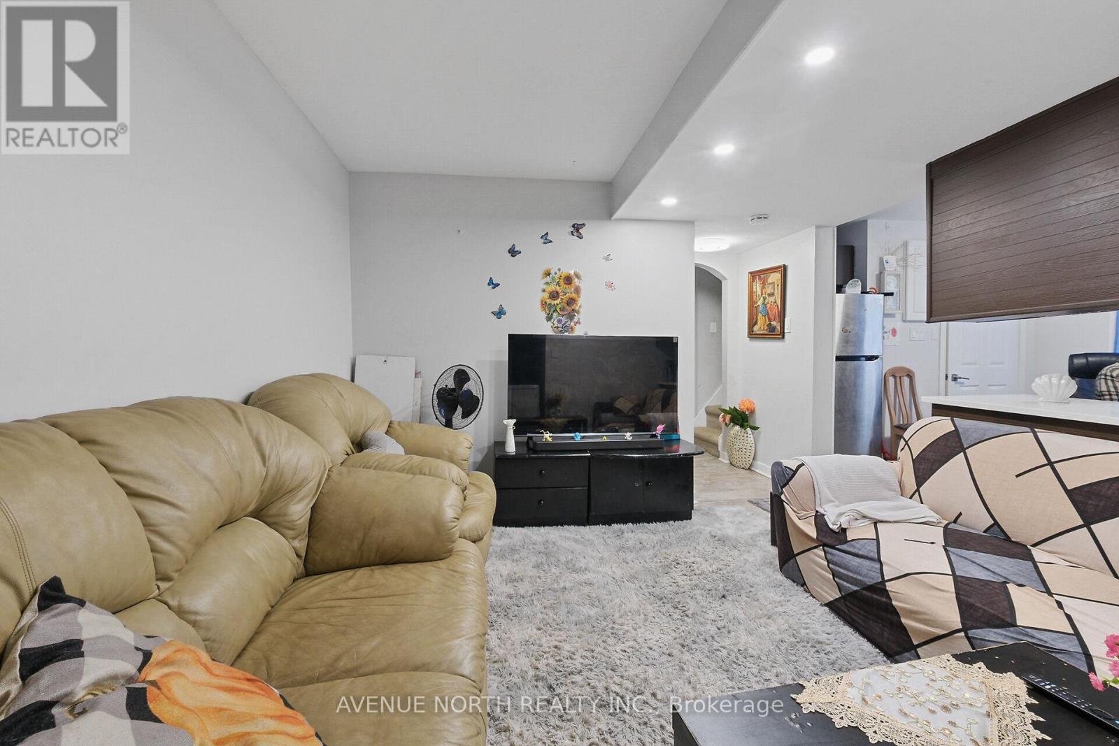 210 Dagmar Avenue, Ottawa, Ontario  K1L 5S9 - Photo 21 - X12401018