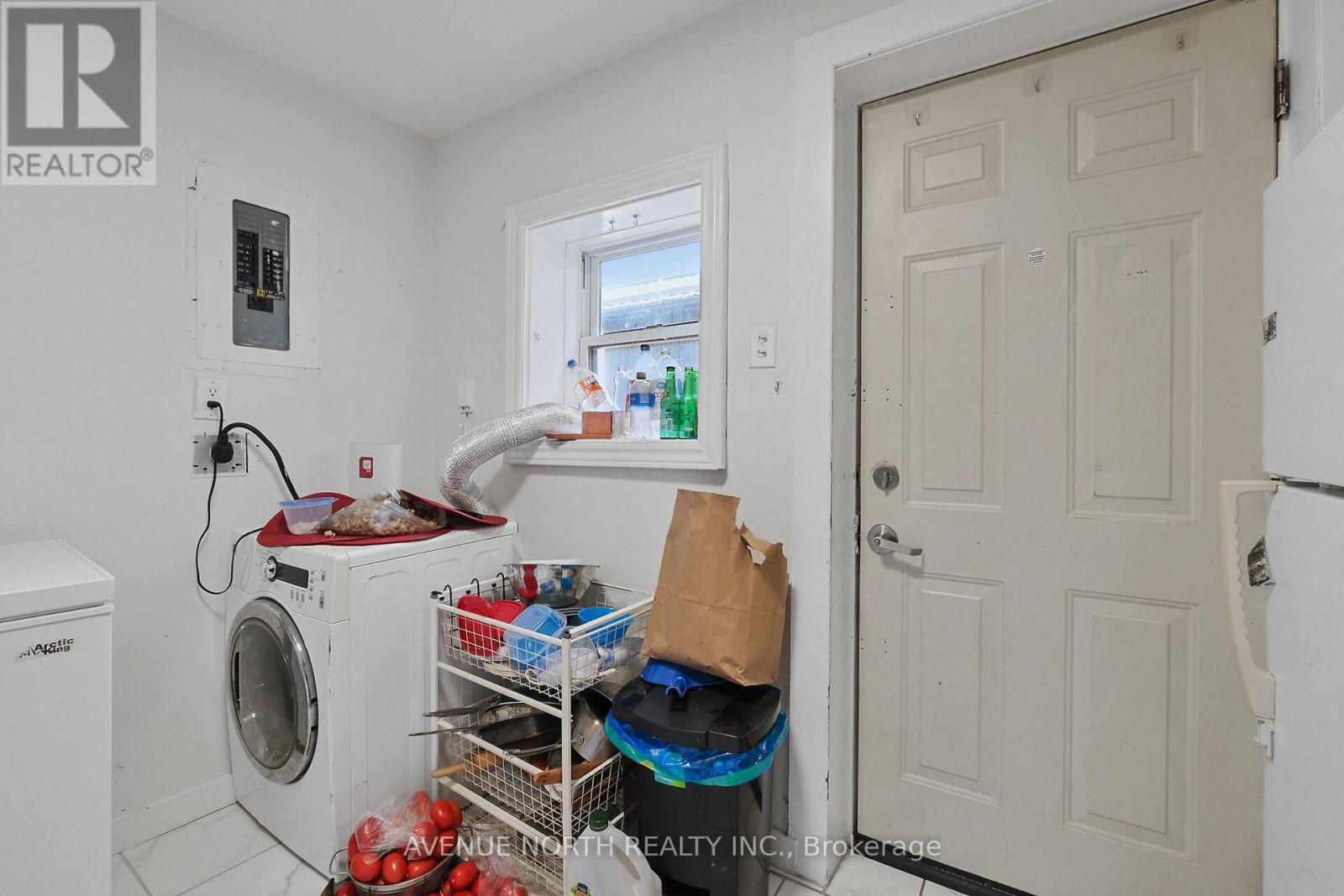 210 Dagmar Avenue, Ottawa, Ontario  K1L 5S9 - Photo 33 - X12401018