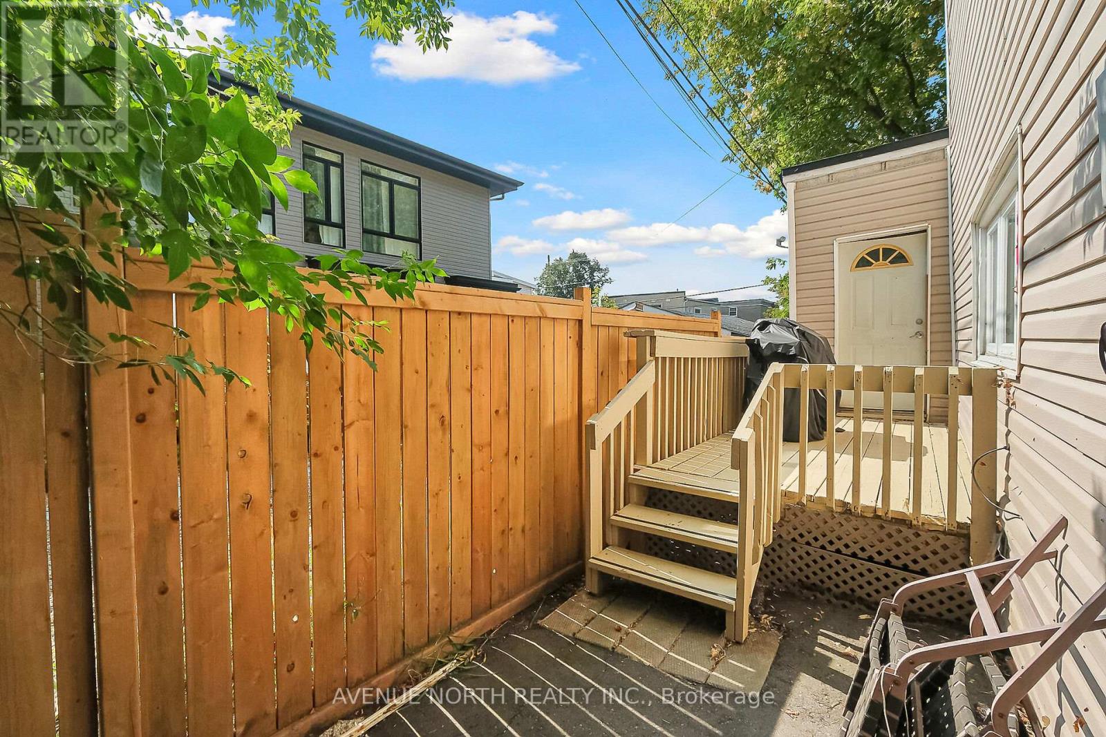 210 Dagmar Avenue, Ottawa, Ontario  K1L 5S9 - Photo 43 - X12401018