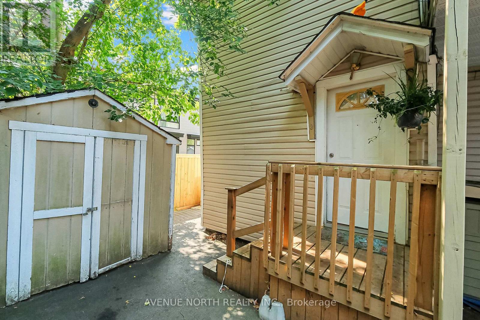 210 Dagmar Avenue, Ottawa, Ontario  K1L 5S9 - Photo 44 - X12401018