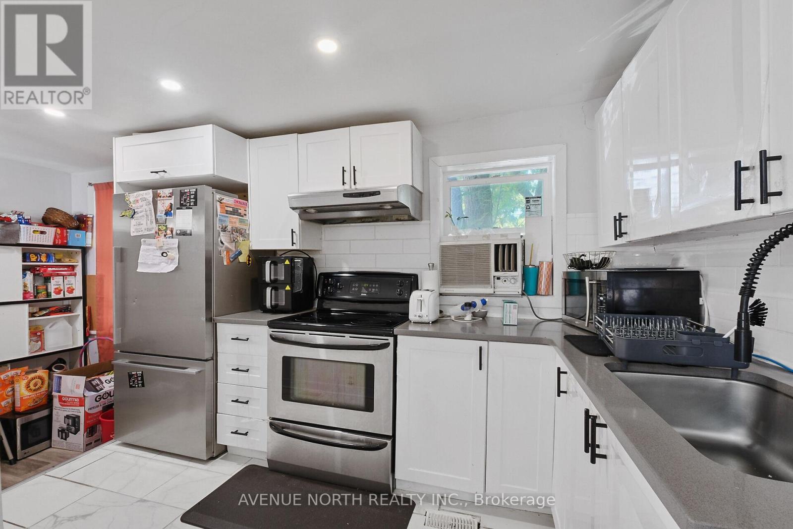 210 Dagmar Avenue, Ottawa, Ontario  K1L 5S9 - Photo 46 - X12401018