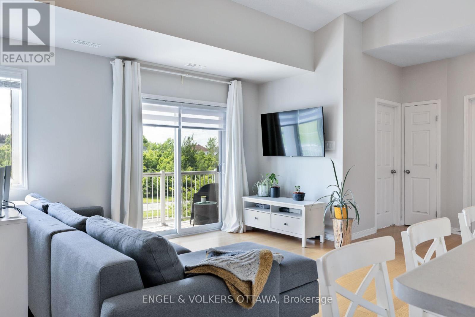 4 - 44 Sternes Private, Ottawa, Ontario  K4A 0X8 - Photo 11 - X12401044