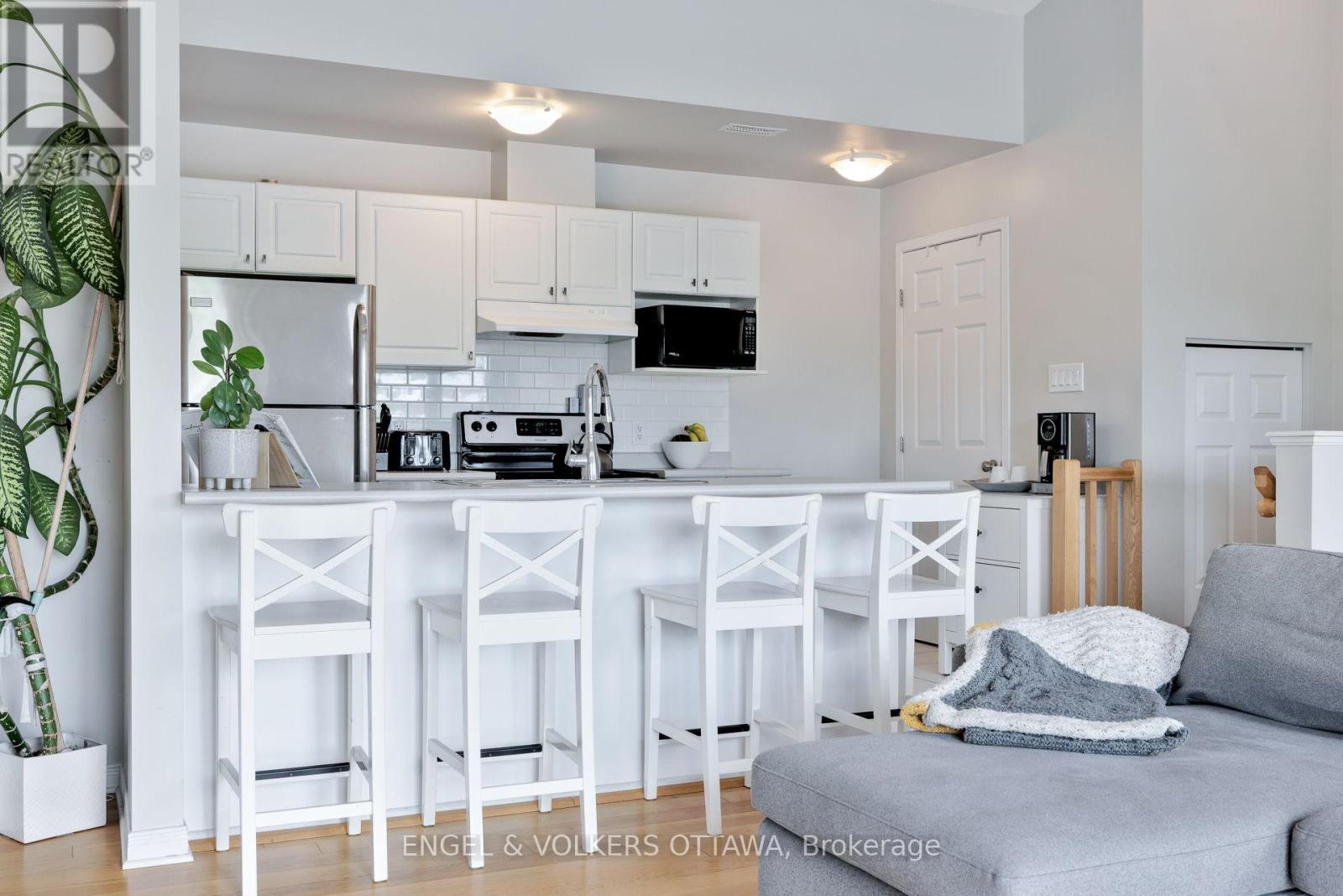 4 - 44 Sternes Private, Ottawa, Ontario  K4A 0X8 - Photo 19 - X12401044